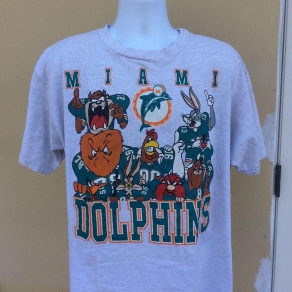 Unisex Miami Dolphins Looney Tunes Shirt